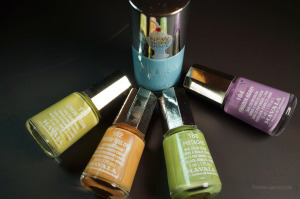 Ongles arc-en-ciel: les vernis utilisés
