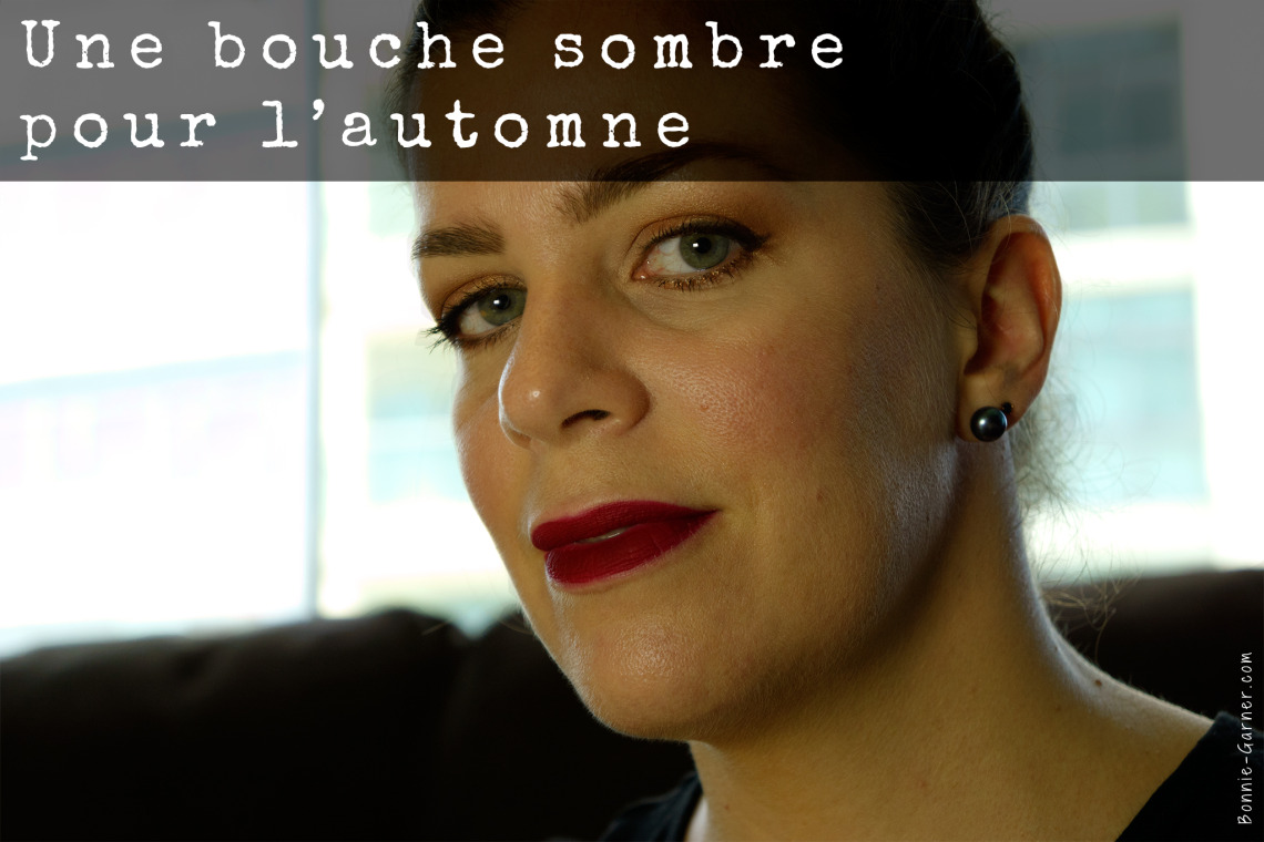 Une bouche sombre pour l'automne