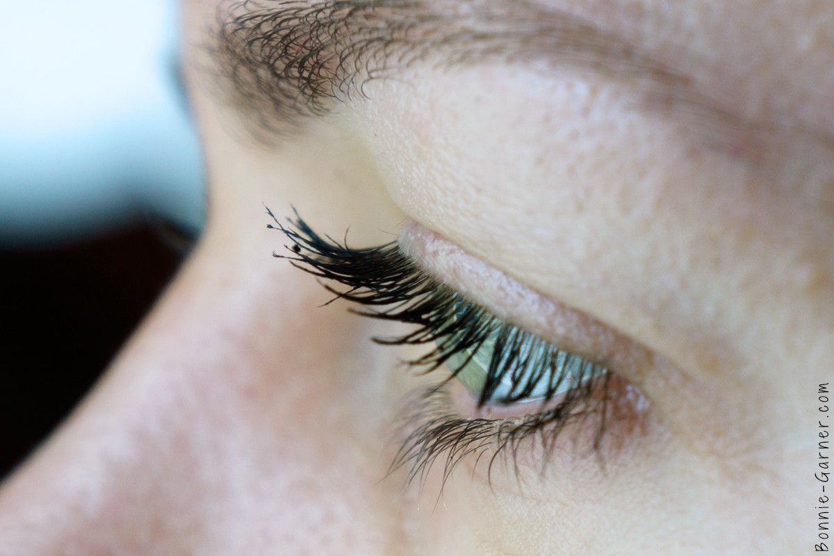 Benefit Roller Lash mascara one coat two coats