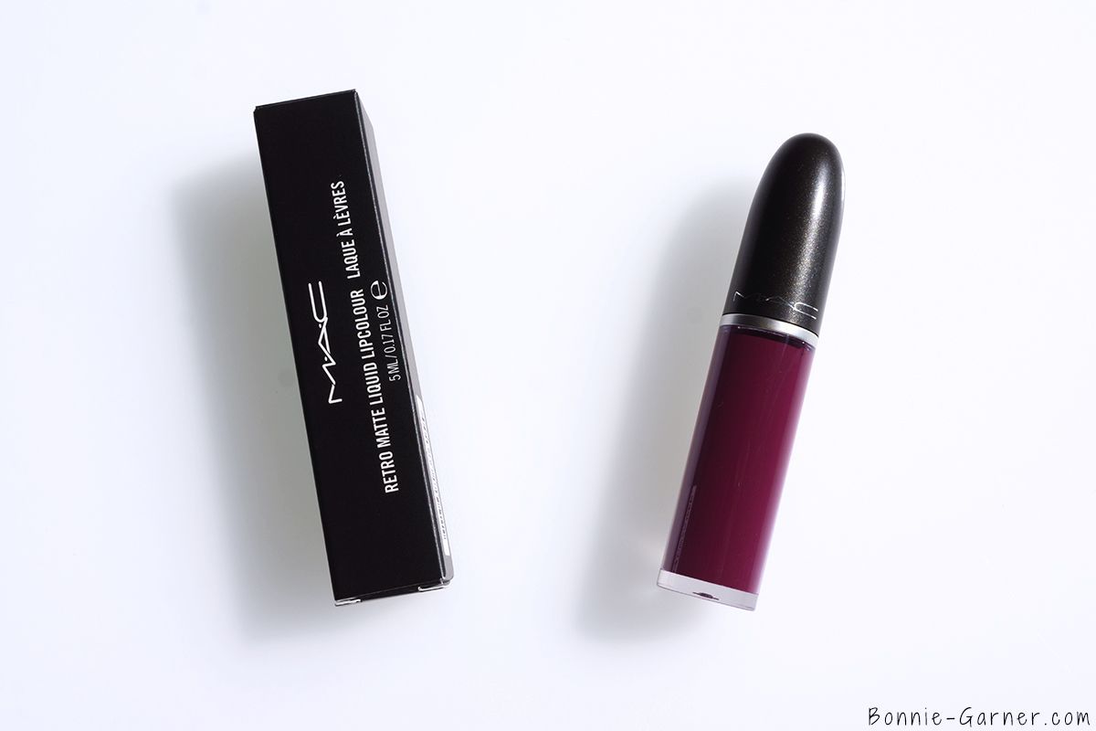 MAC Retro Matte Liquid Lipstick Oh Lady packaging