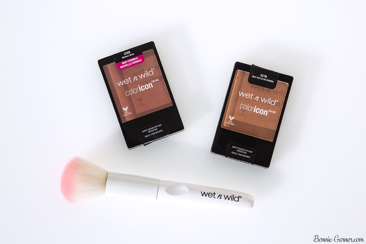 Wet n Wild Color Icon blushes: Apri-Cot In The Middle, Mellow Wine