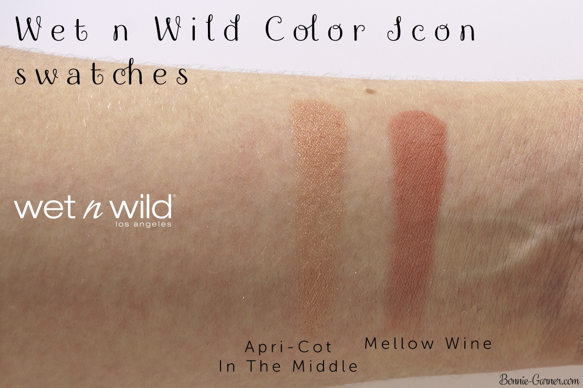 Wet n Wild Color Icon blushes: Apri-Cot In The Middle, Mellow Wine swatches