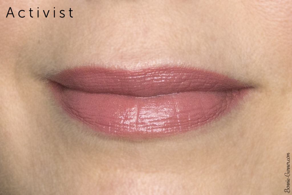 Hourglass Girl Lip Stylo lipstick: Activist