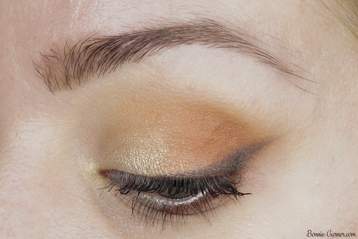 Anastasia Beverly Hills Subculture eyeshadow palette makeup look: Dawn, Roxy, Electric, Fudge