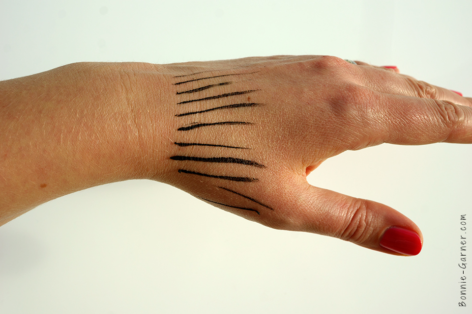 they're Reel push up liner swatches